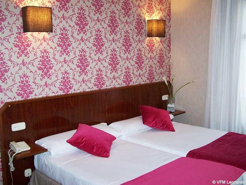 Hotel Sirimiri Bilbao Kültér fotó
