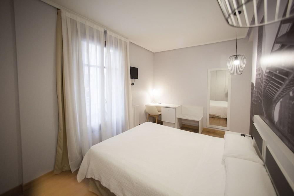 Hotel Sirimiri Bilbao Kültér fotó