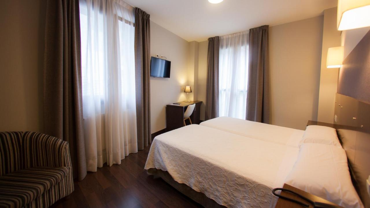 Hotel Sirimiri Bilbao Kültér fotó