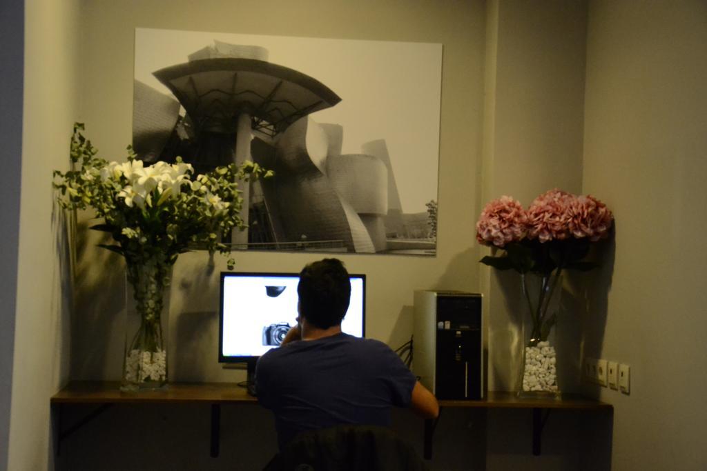 Hotel Sirimiri Bilbao Kültér fotó